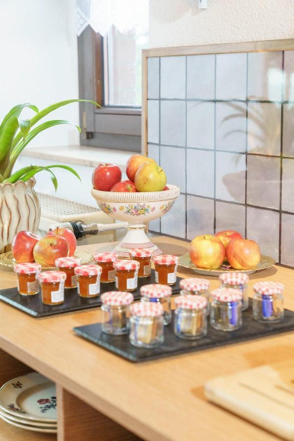 Tante Alma'S Bonner Hotel Eksteriør bilde