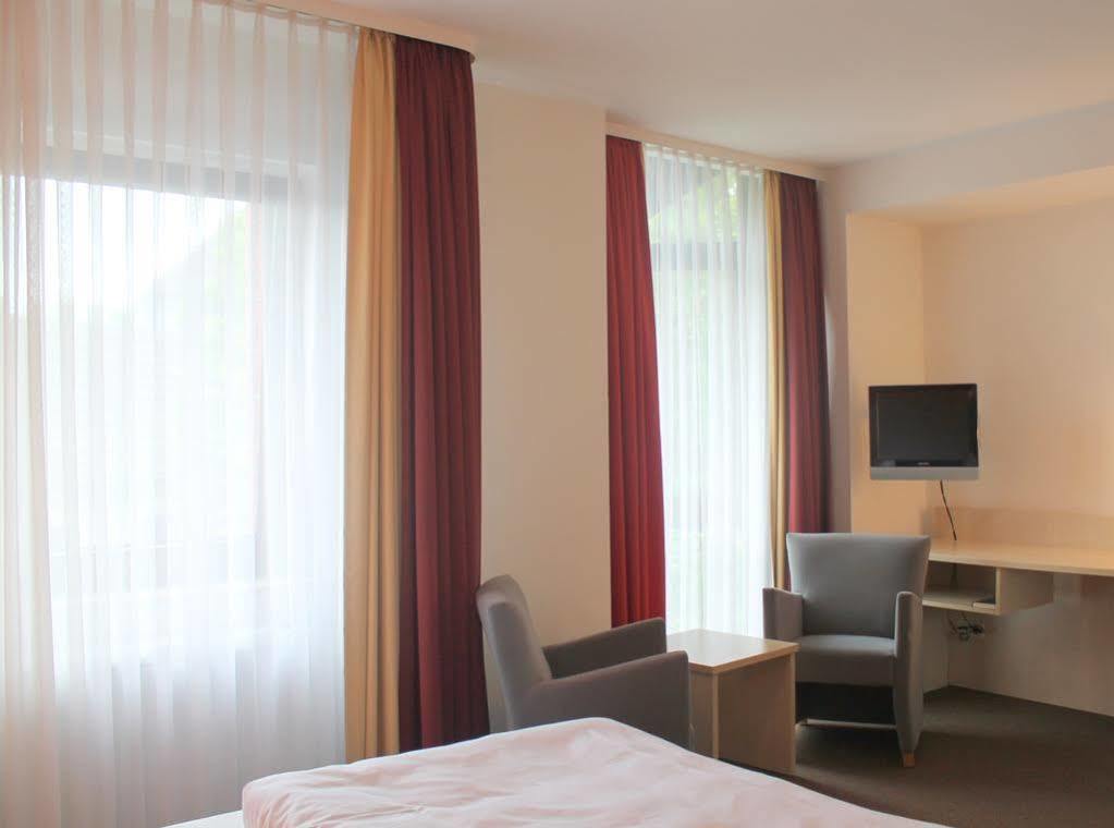 Tante Alma'S Bonner Hotel Eksteriør bilde